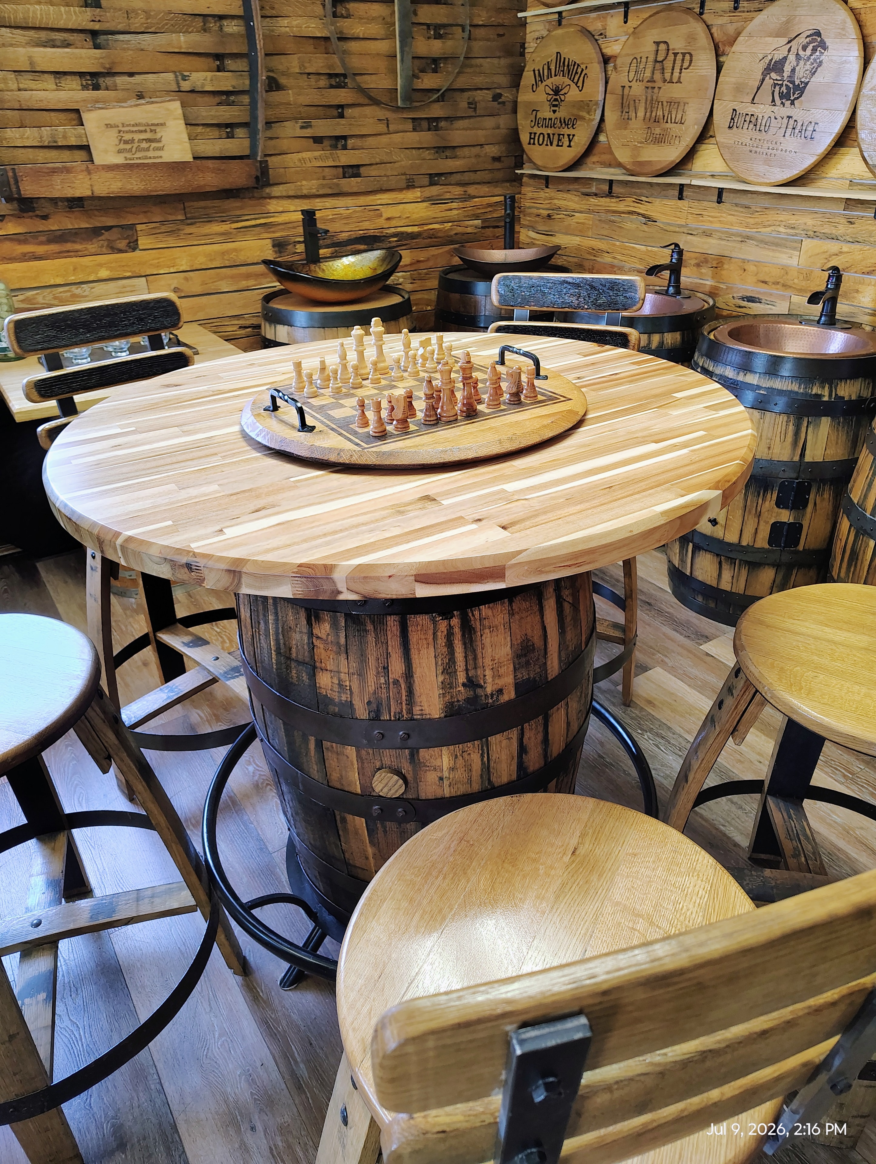 Barrel Table Top — Showroom